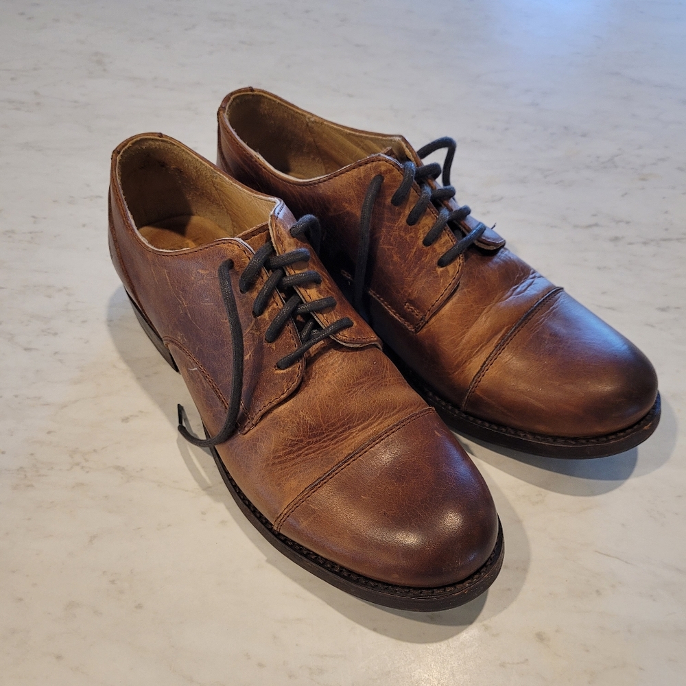 FRYE Erin very rare LUG sole